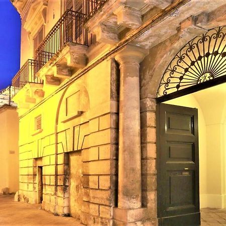 Persone Palace Restyling ナルド エクステリア 写真