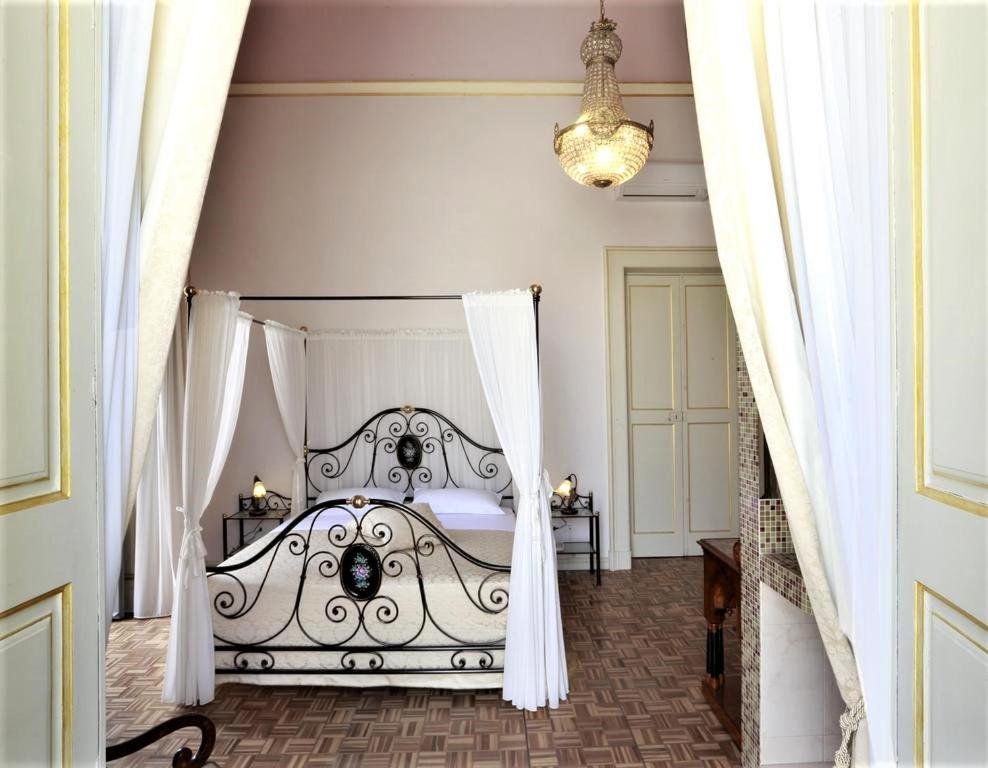 Persone Palace Restyling ナルド エクステリア 写真
